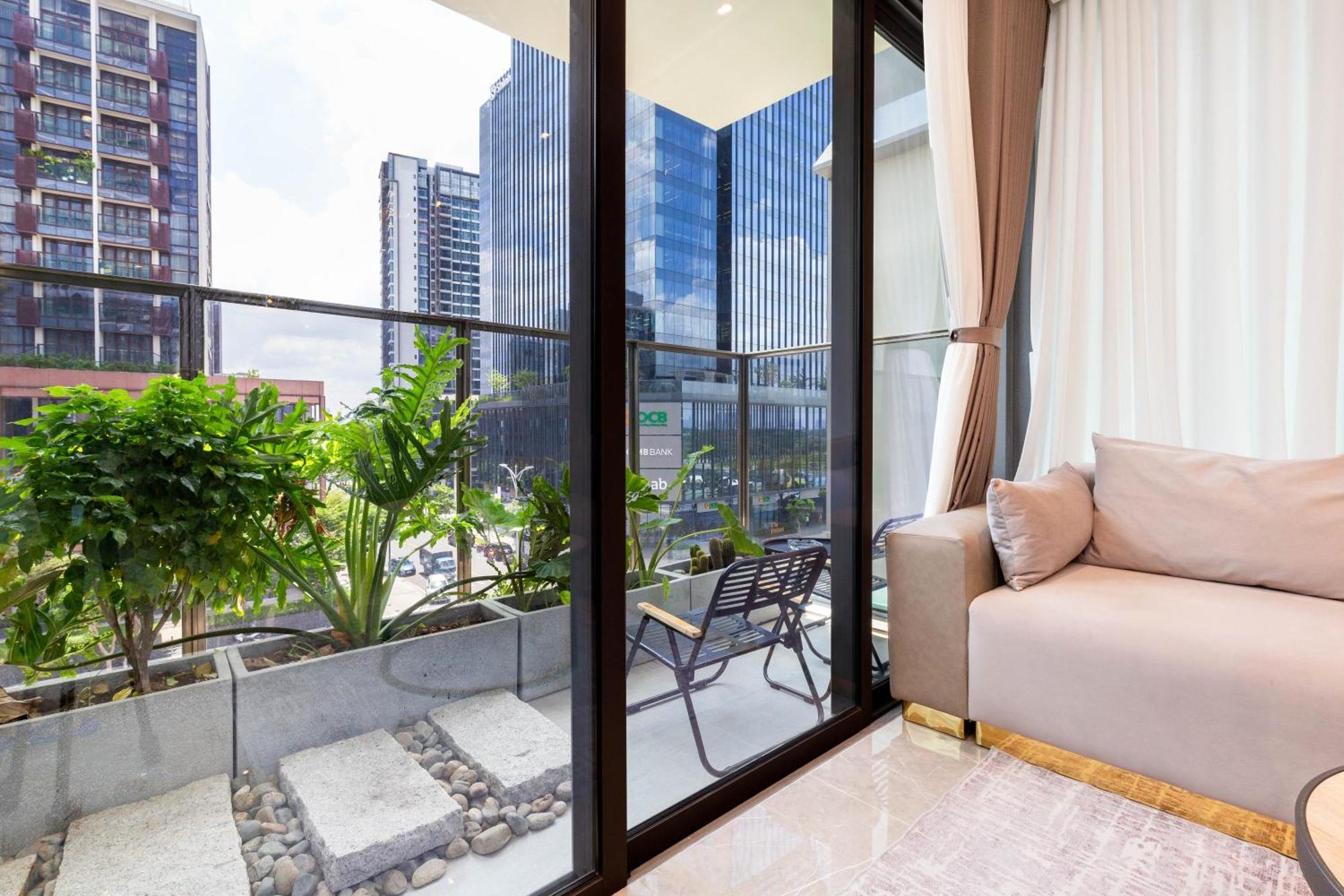 The Opera Apartment Cental Saigon Free Pool-Gym-Sauna Room- Golf Mini Ho Chi Minh-byen Eksteriør bilde