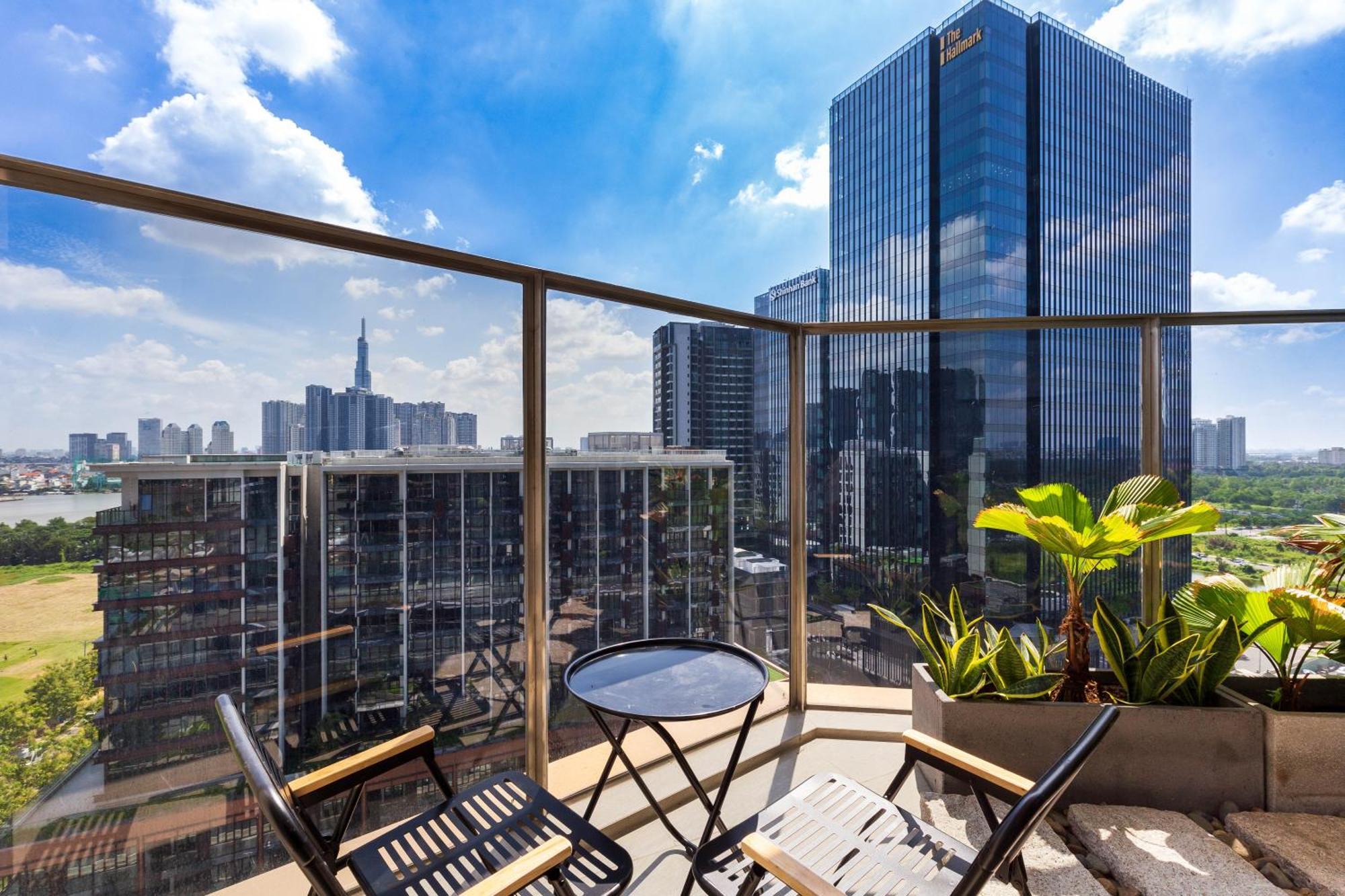 The Opera Apartment Cental Saigon Free Pool-Gym-Sauna Room- Golf Mini Ho Chi Minh-byen Eksteriør bilde