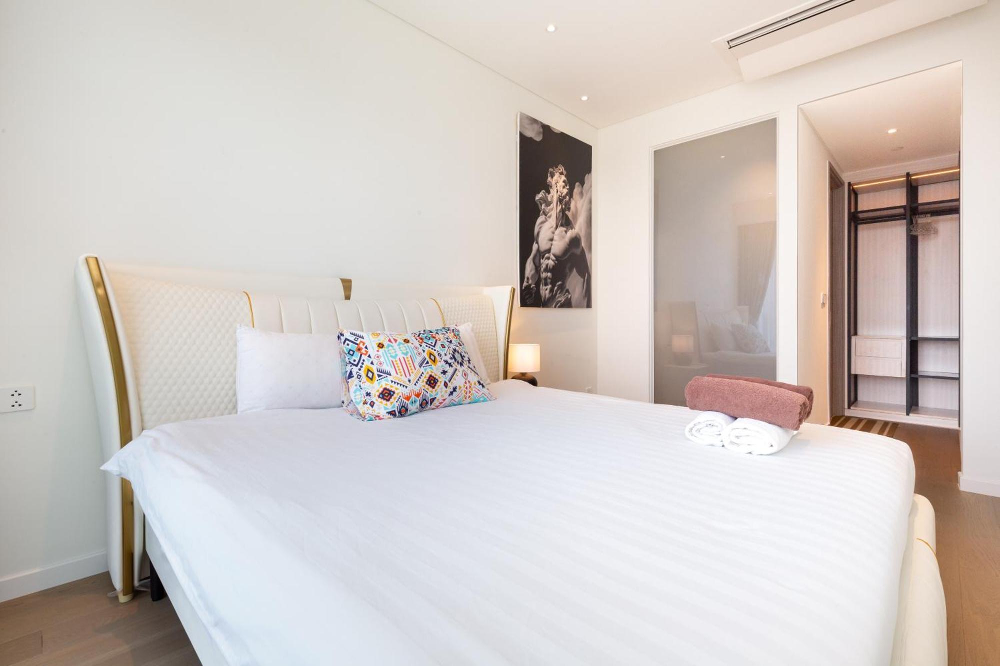 The Opera Apartment Cental Saigon Free Pool-Gym-Sauna Room- Golf Mini Ho Chi Minh-byen Eksteriør bilde